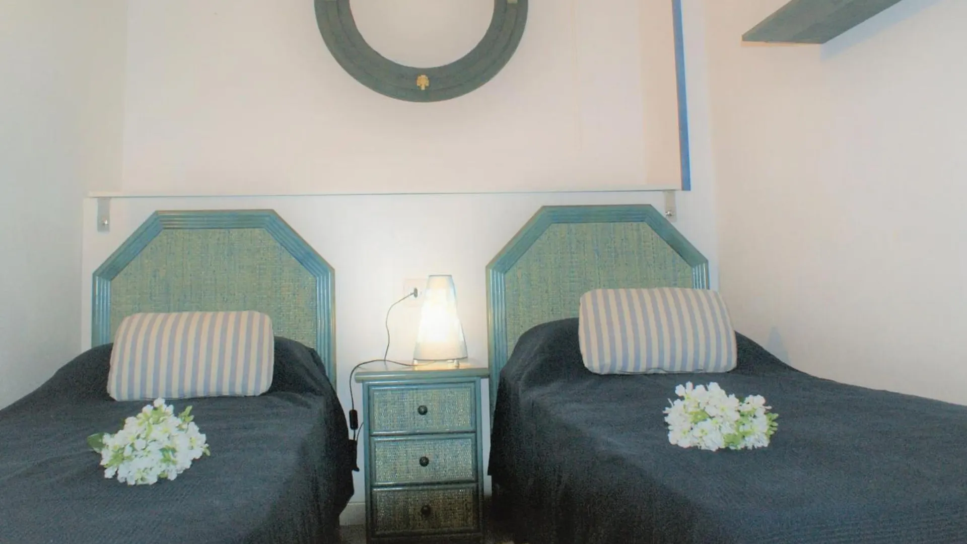 Apartamento En Complejo Residencial En Santa Margarita, Rosas España